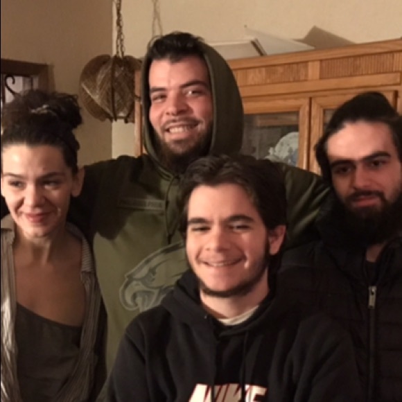 Meet your Posher, Karen - Picture 1 of 1